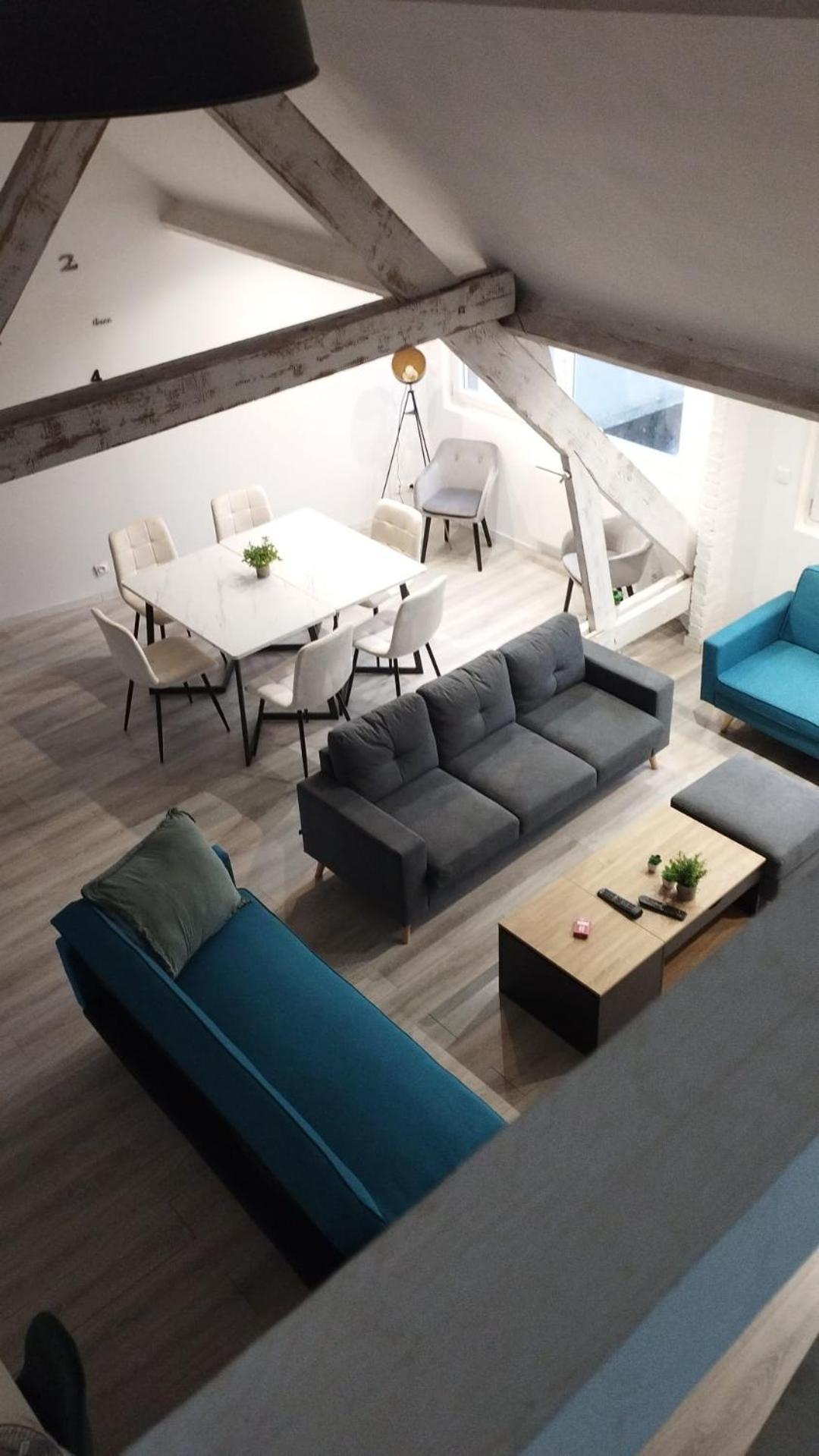 ++++ Duplex Renove 5 Pieces 150m2 A 8 Mn De La Place Dalton ++++ *